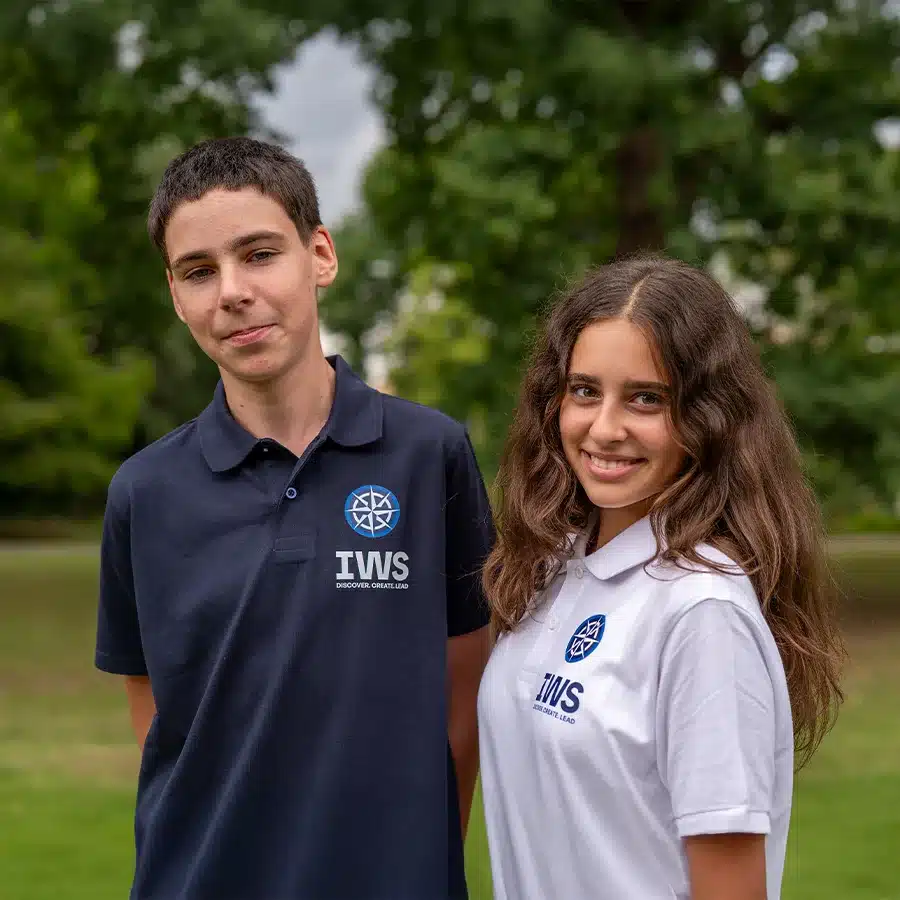 IGCSE student studying live online with a qualified IWS teacher